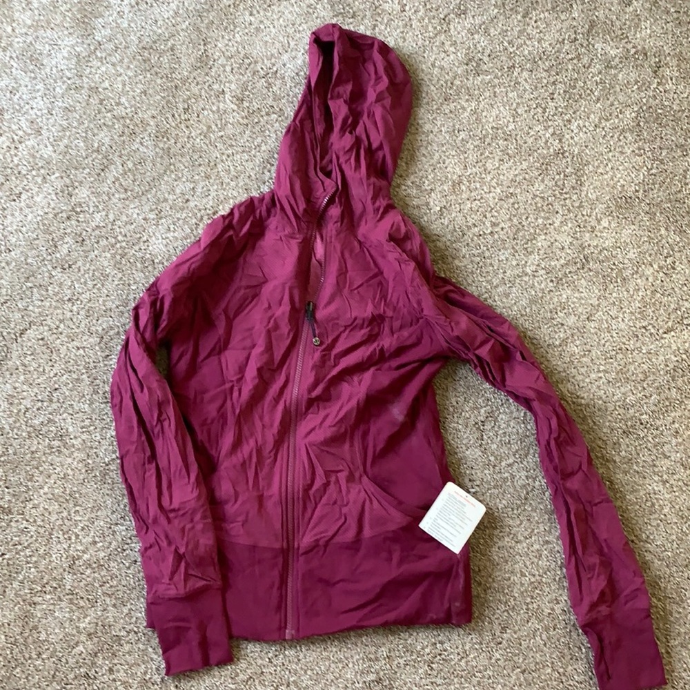 NWT! Lululemon zip up jacket! Beautiful wine color